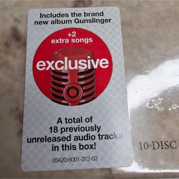 Garth Brooks The Ultimate Collection 10 Discs! The Ultimate Garth Box CD Set NEW - Picture 4 of 7